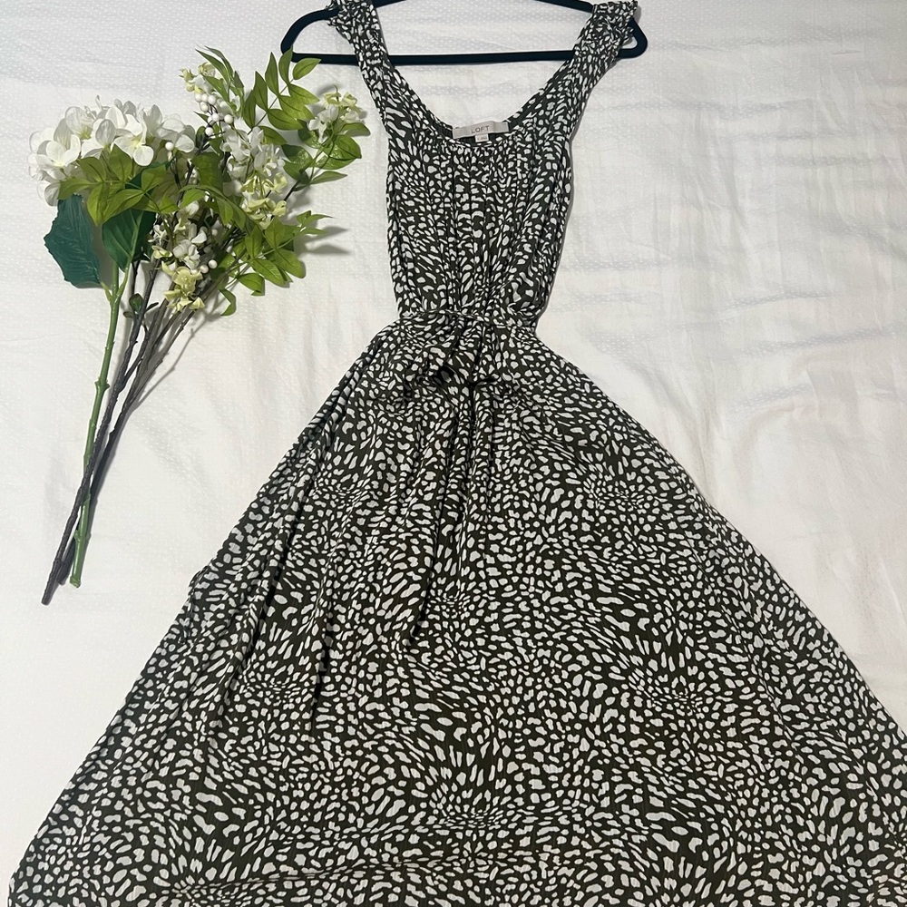 Floral LOFT Sundress with waist tie